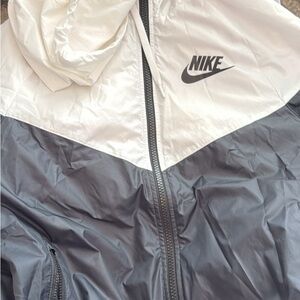 Nike Monochrome Windbreaker Jacket
